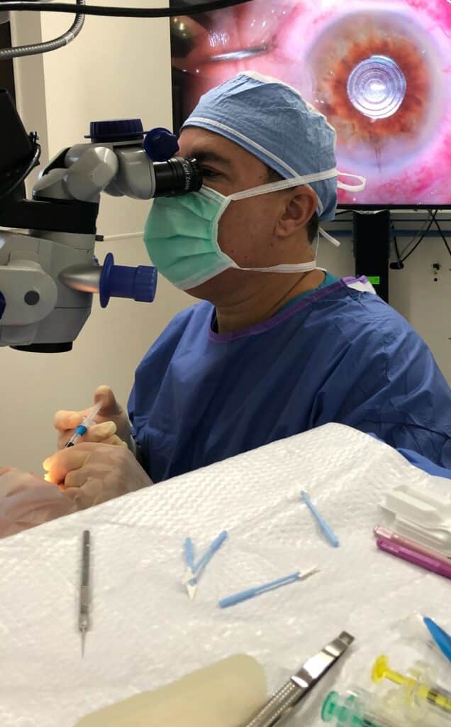 Dr Carlos Buznego Implants New Trifocal IOL: Alcon PanOptix Available at The Center For Excellence In Eye Care