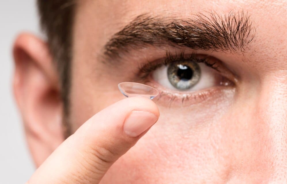 The Essential Guide to Contact Lenses